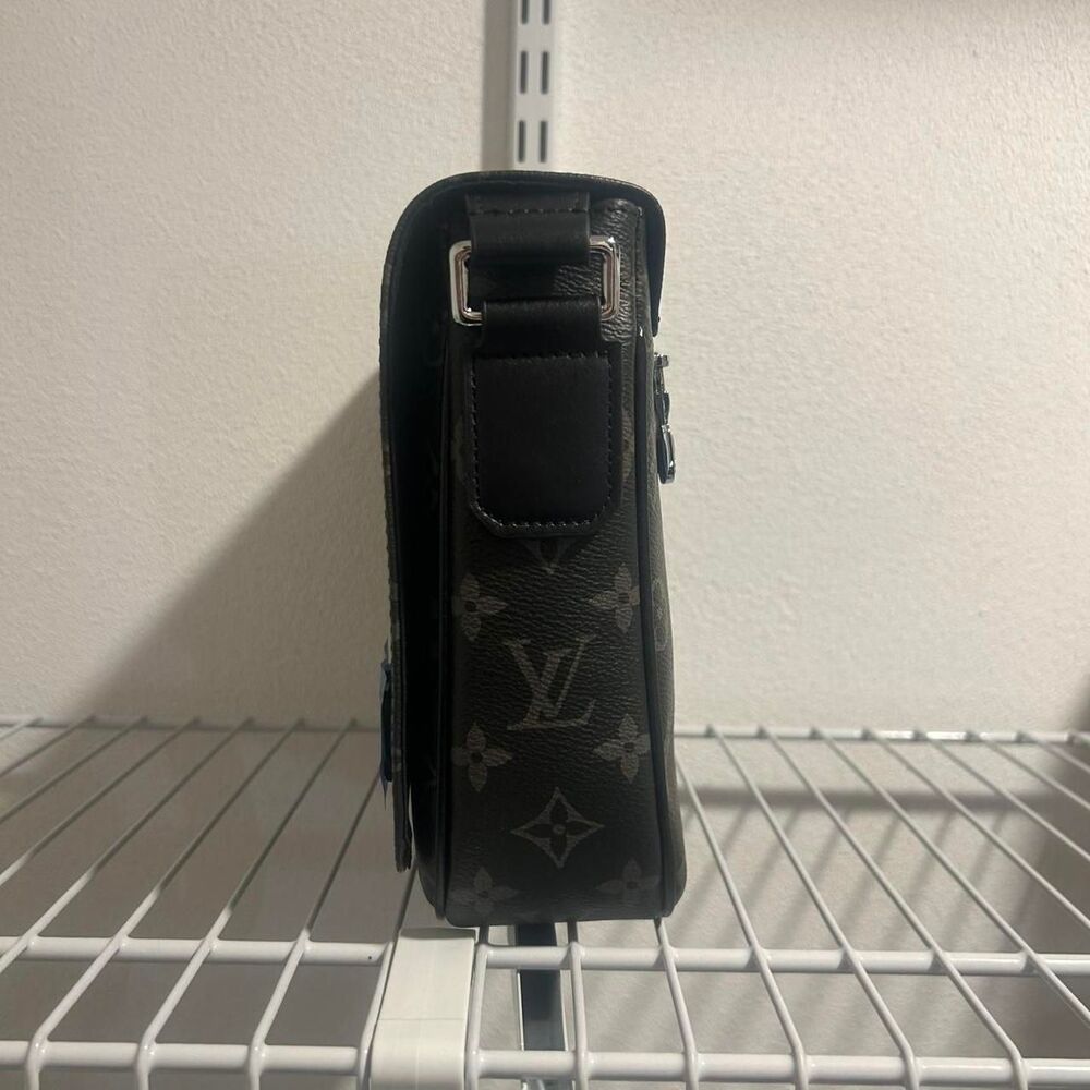 Louis-vuitton Bag - Picture 2 of 6